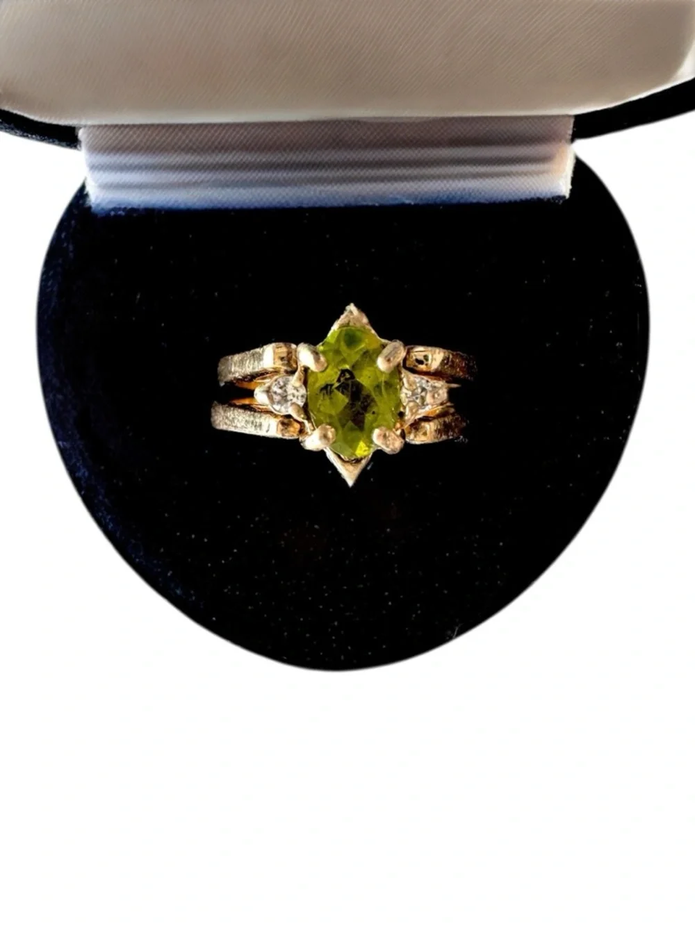 Rhinestone and Faux Peridot Prong Set Gold Tone Reversible Flip Transformer Ring - Picture 5 of 7